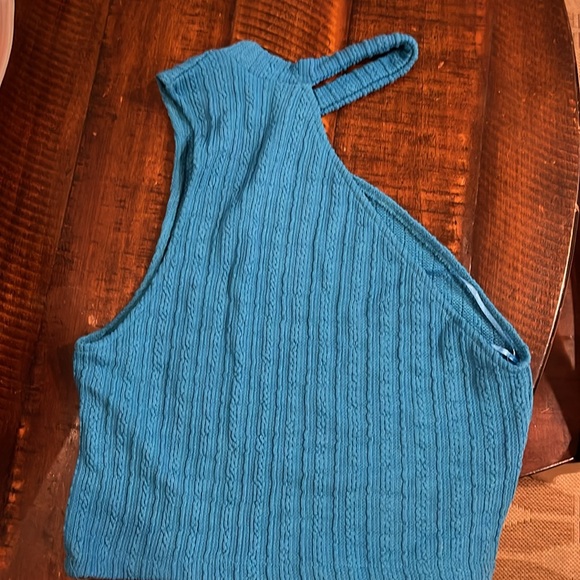 Zara asymmetrical women’s size medium turquoise blue crop top - Picture 2 of 3